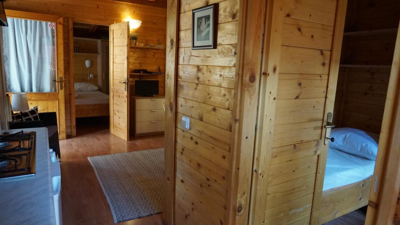 Vakantiehuis Casasdecasper - Camping Italie Hotel Porlezza Eksteriør billede